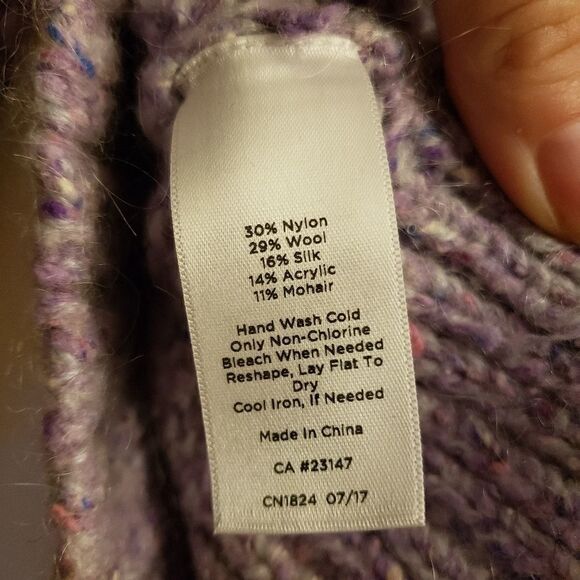 Beautiful Talbots lavender chunky sweater - Picture 4 of 5